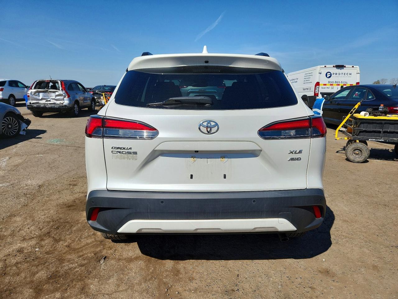 TOYOTA COROLLA CROSS 2023 — 7