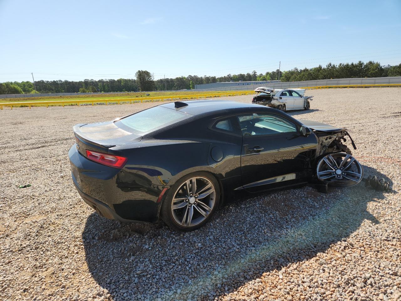 CHEVROLET CAMARO 2017 — 4