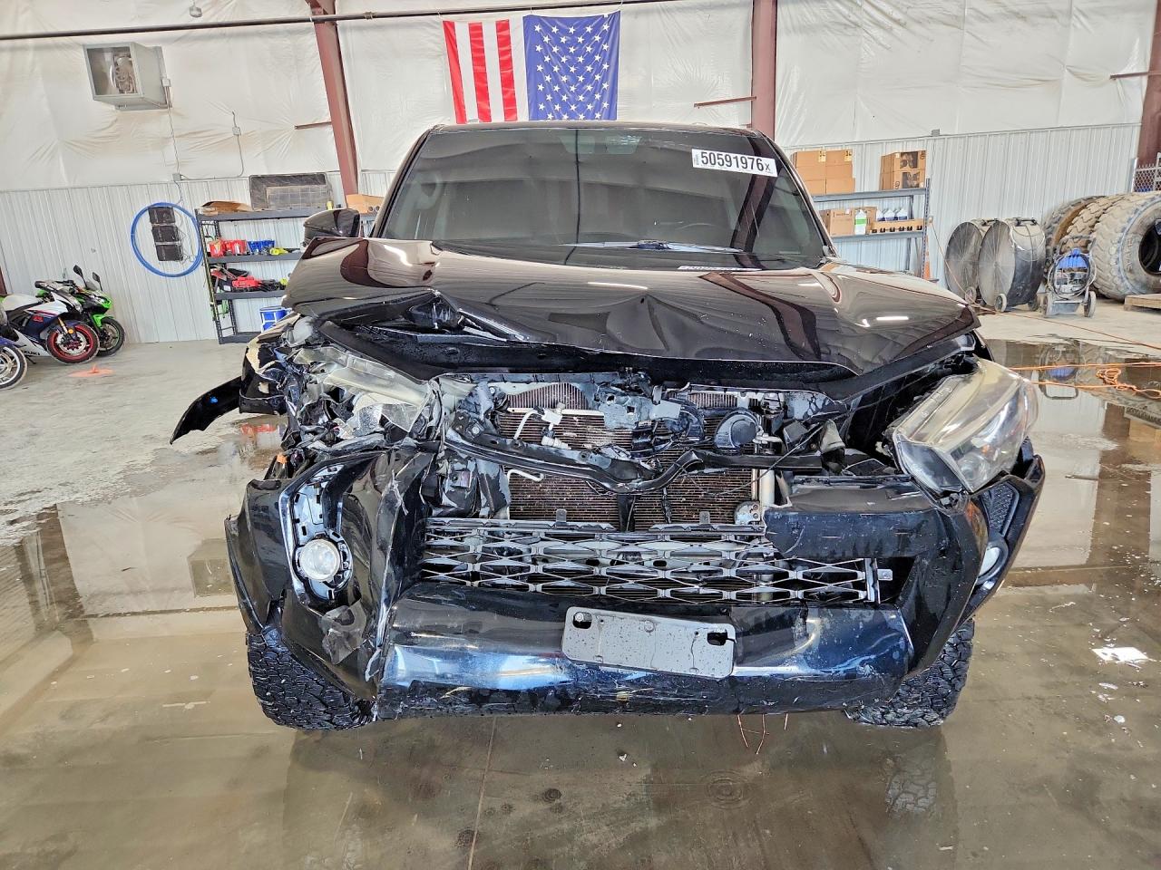 TOYOTA 4RUNNER 2018 — 6