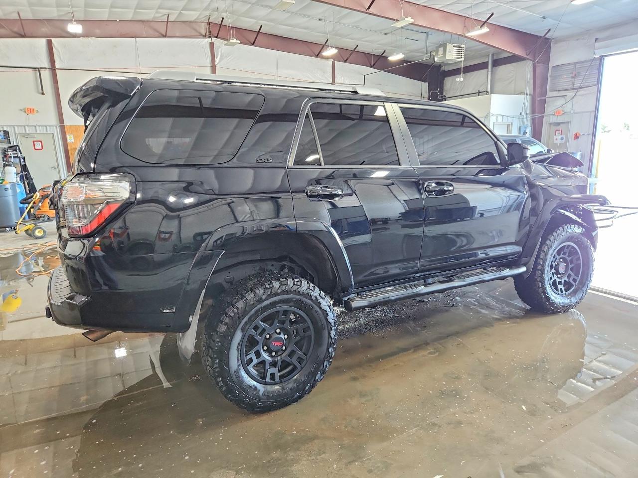 TOYOTA 4RUNNER 2018 — 4