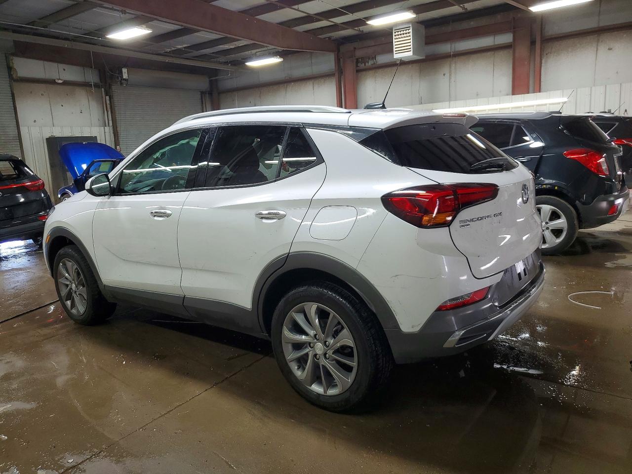 BUICK ENCORE GX 2023 — 3