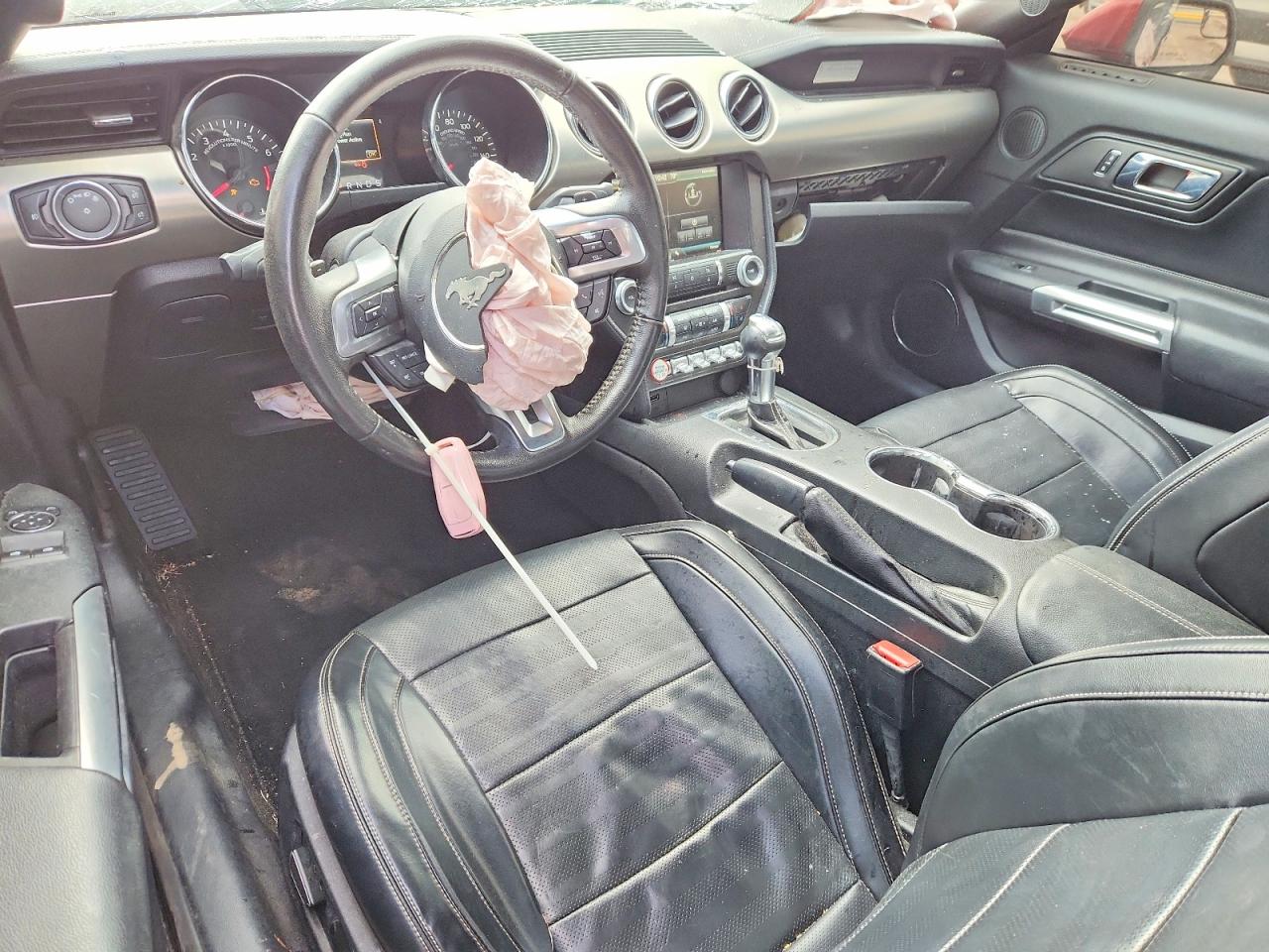 FORD MUSTANG 2015 — 9