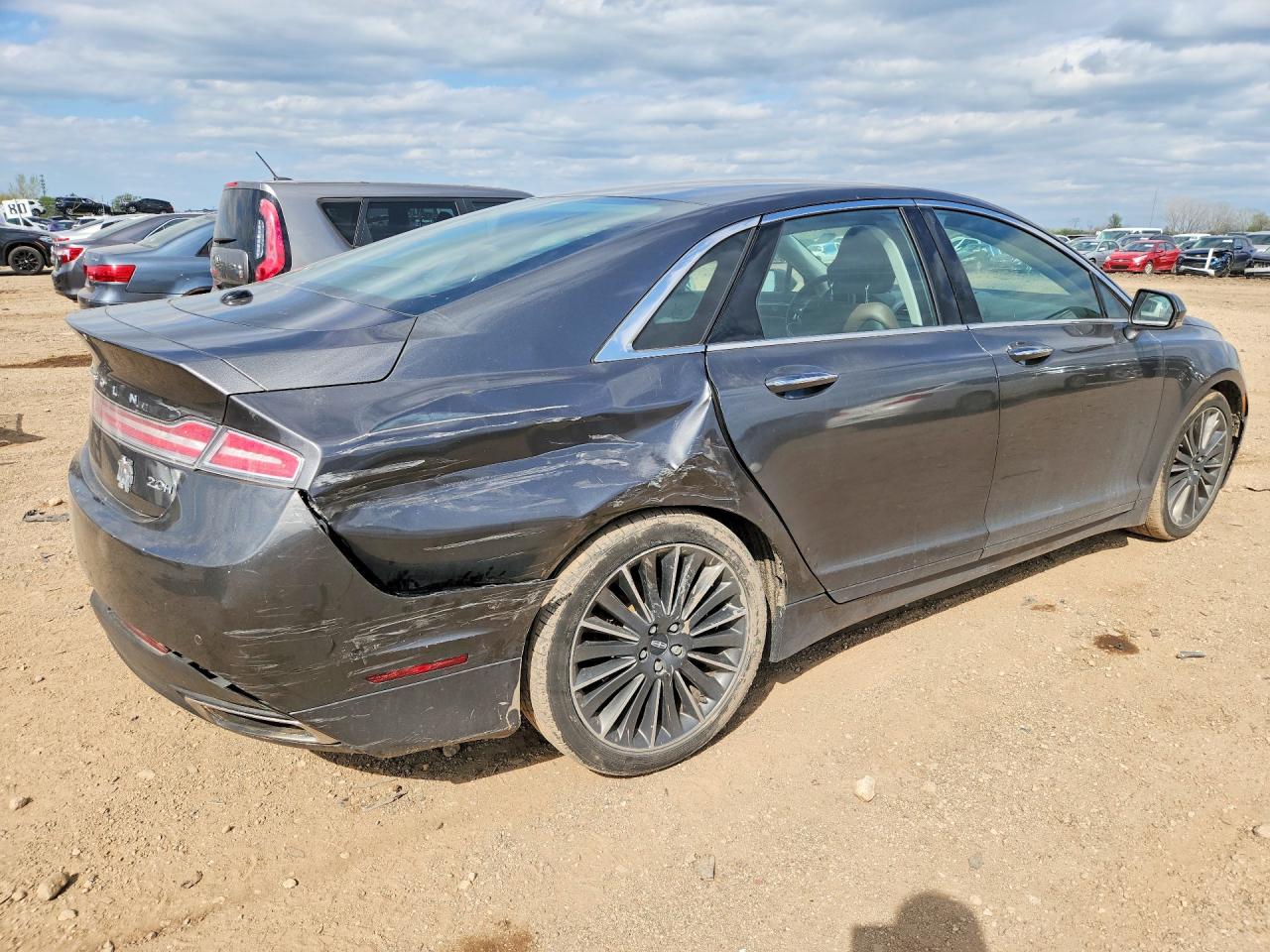LINCOLN MKZ 2016 — 4