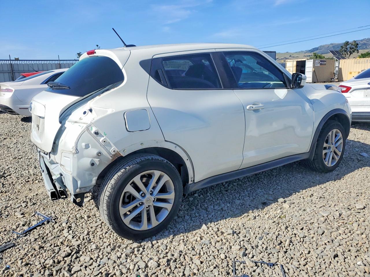 NISSAN JUKE 2016 — 4