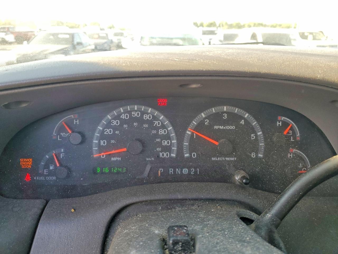 FORD F150 2002 — 10