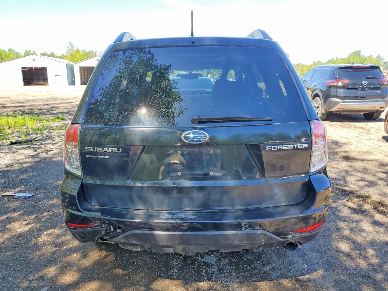 SUBARU FORESTER 2011 — 7