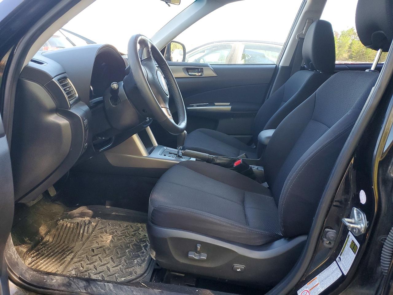 SUBARU FORESTER 2011 — 8