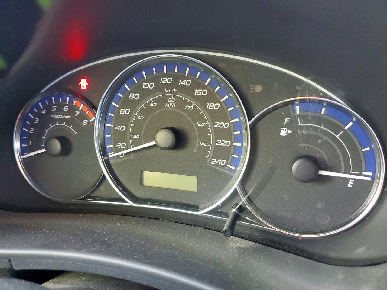 SUBARU FORESTER 2011 — 10