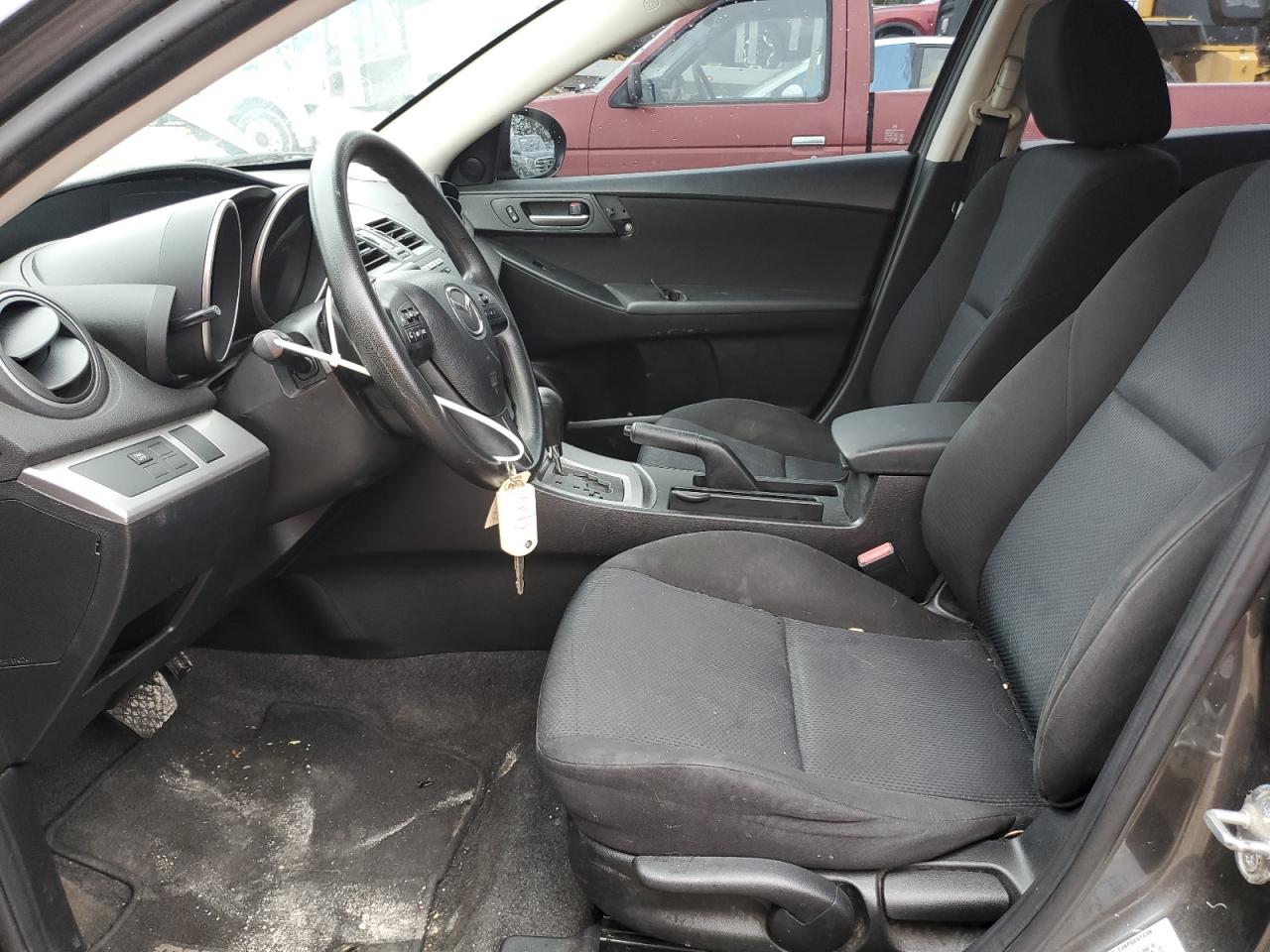 MAZDA 3 2011 — 8