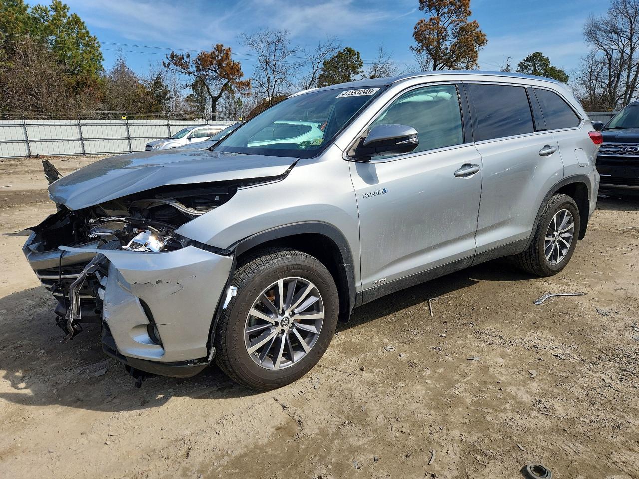 2019 TOYOTA HIGHLANDER HYBRID XLE