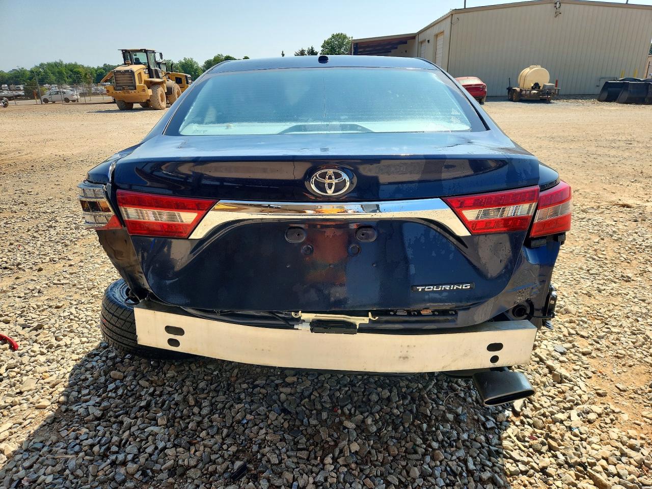 TOYOTA AVALON 2016 — 7