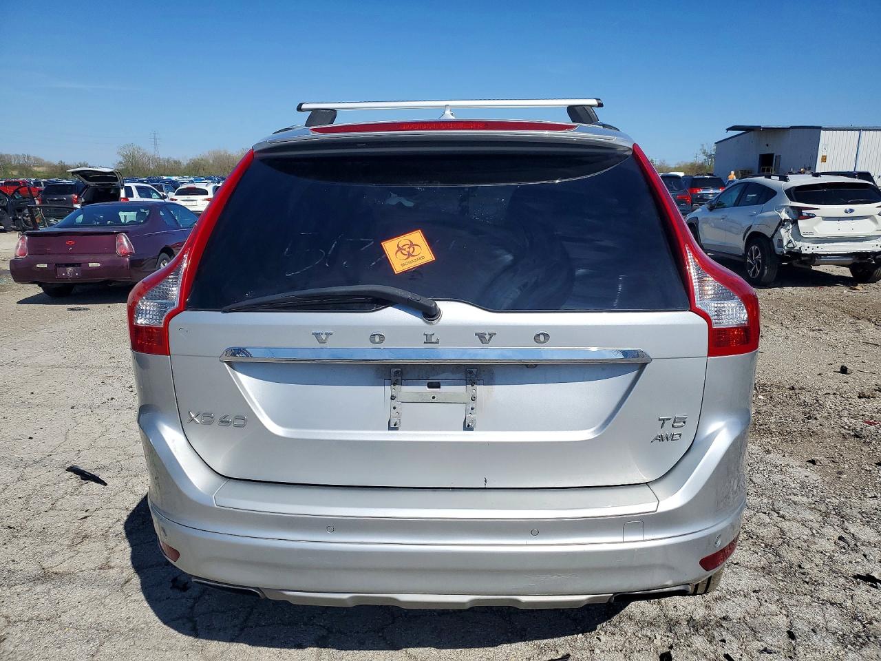 VOLVO XC60 2016 — 7