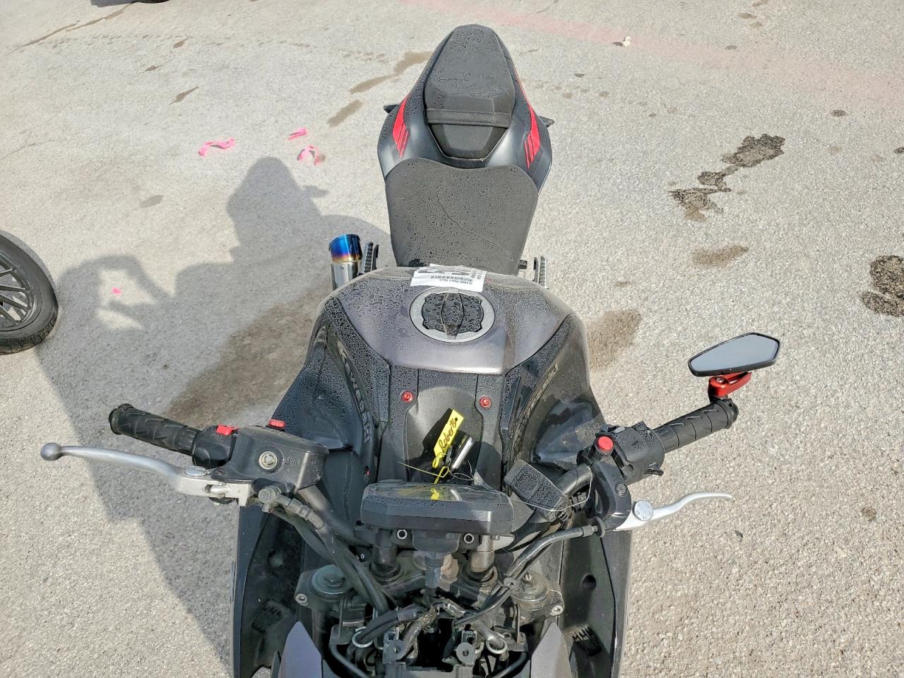 KAWASAKI ZR900 2023 — 6
