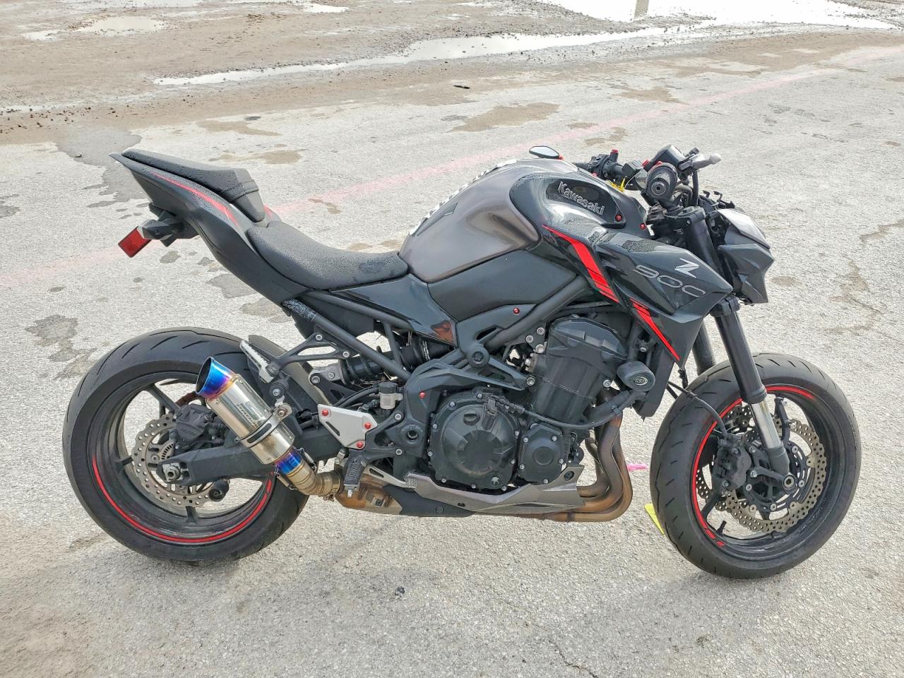 KAWASAKI ZR900 2023 — 2