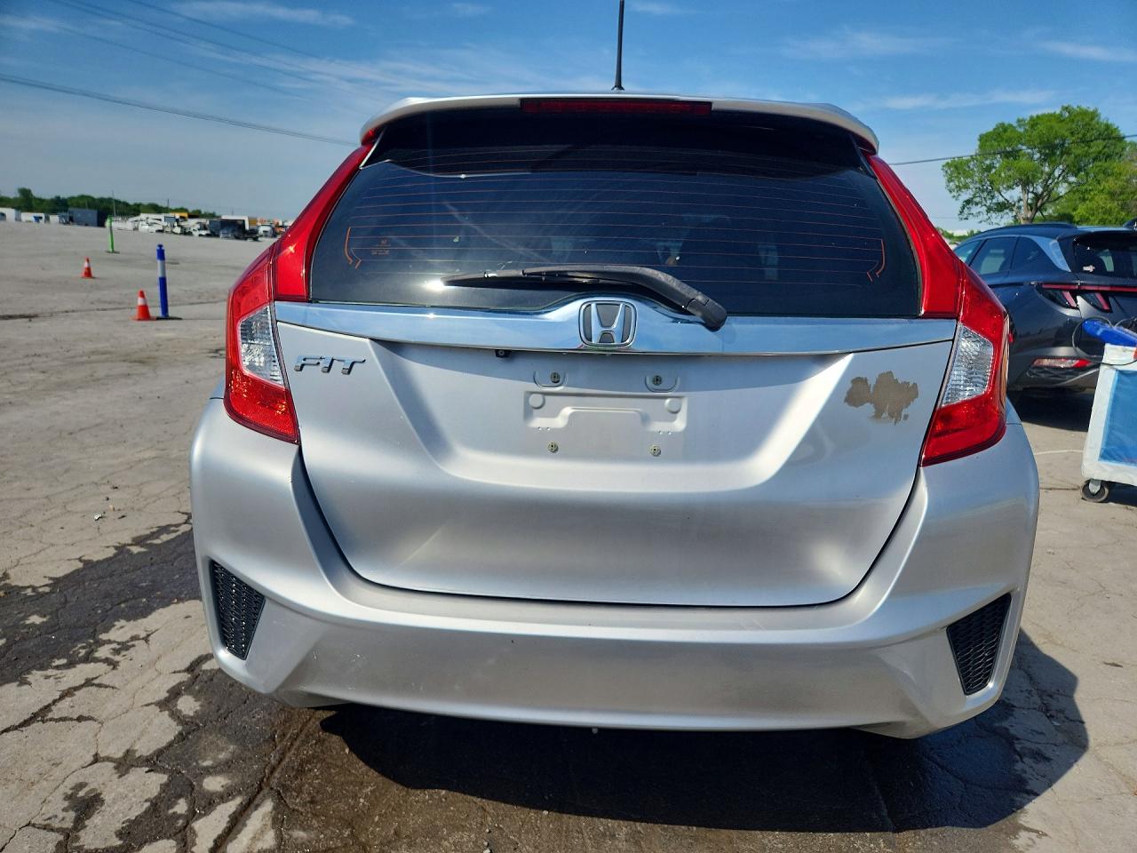 HONDA FIT 2016 — 7