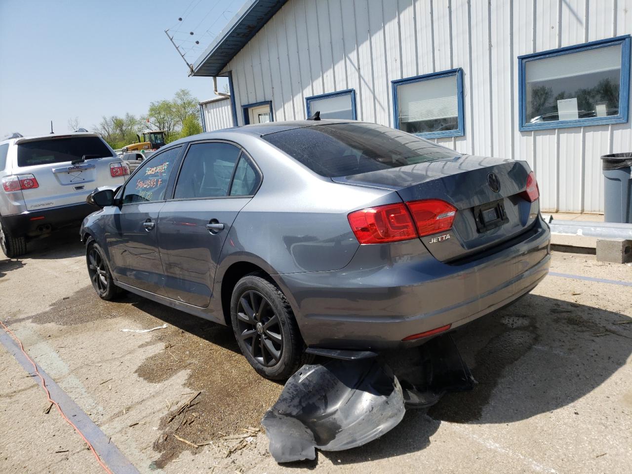 VOLKSWAGEN JETTA 2014 — 3