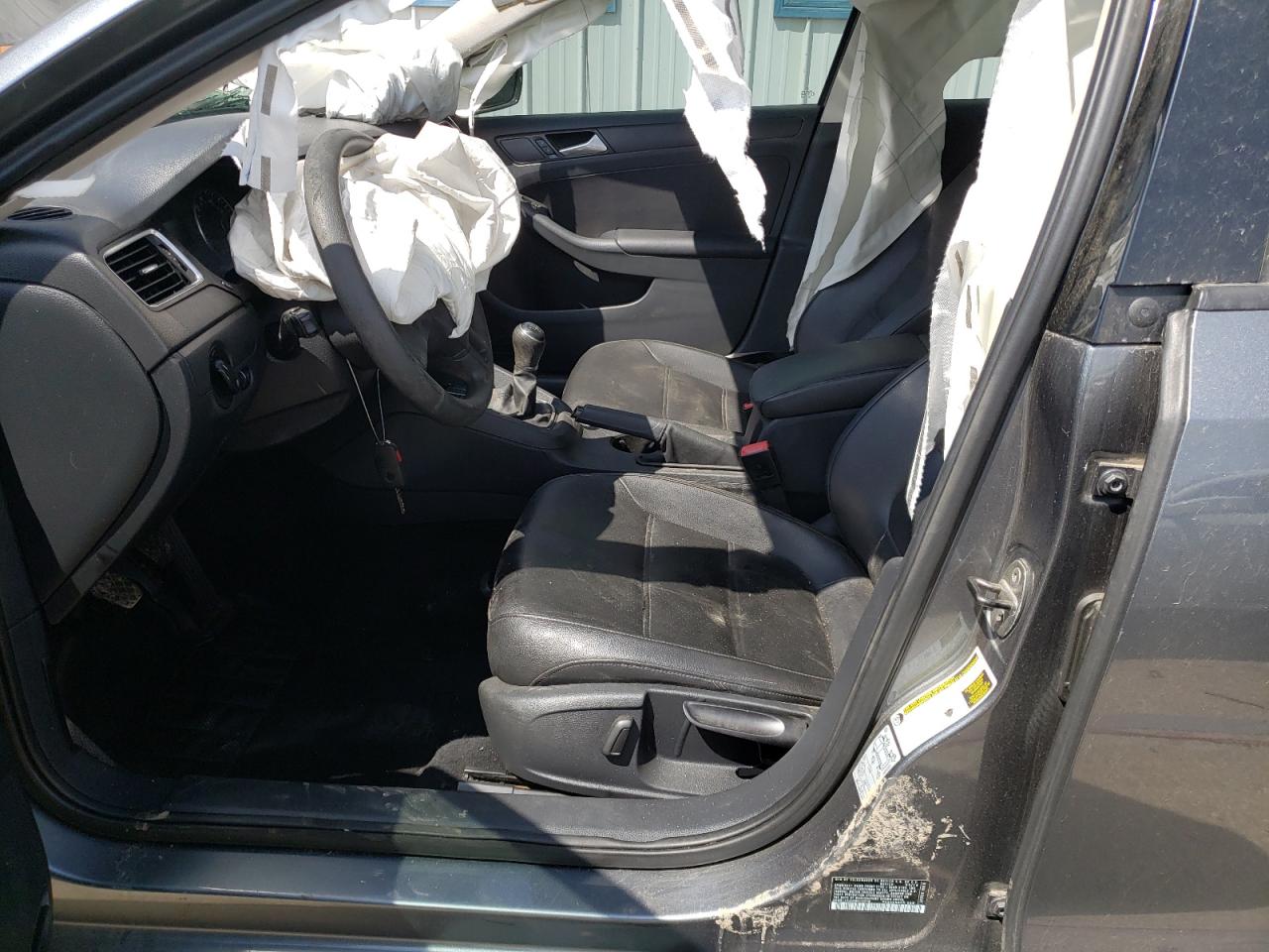 VOLKSWAGEN JETTA 2014 — 8