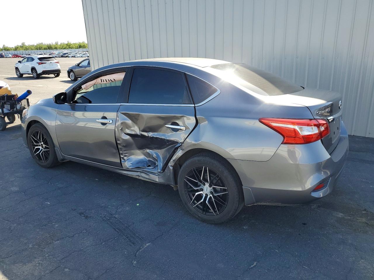 NISSAN SENTRA 2016 — 3