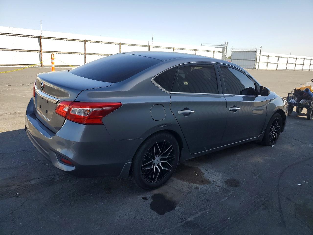 NISSAN SENTRA 2016 — 4