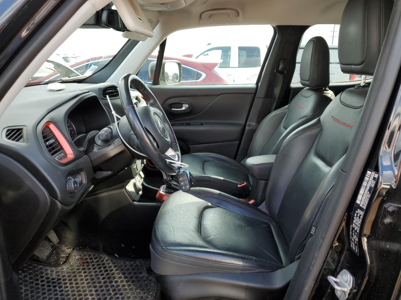 JEEP RENEGADE 2018 — 8