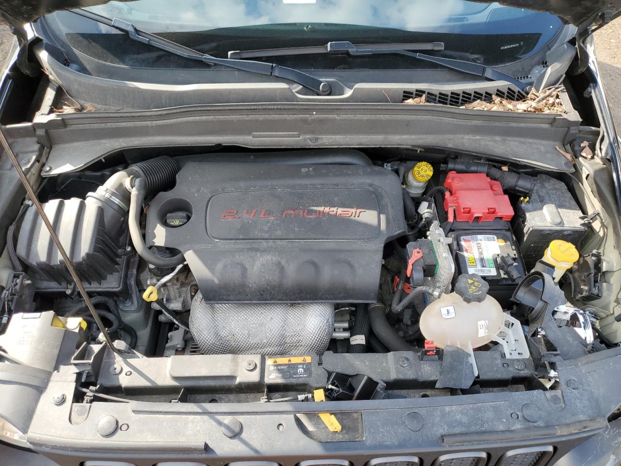 JEEP RENEGADE 2018 — 12