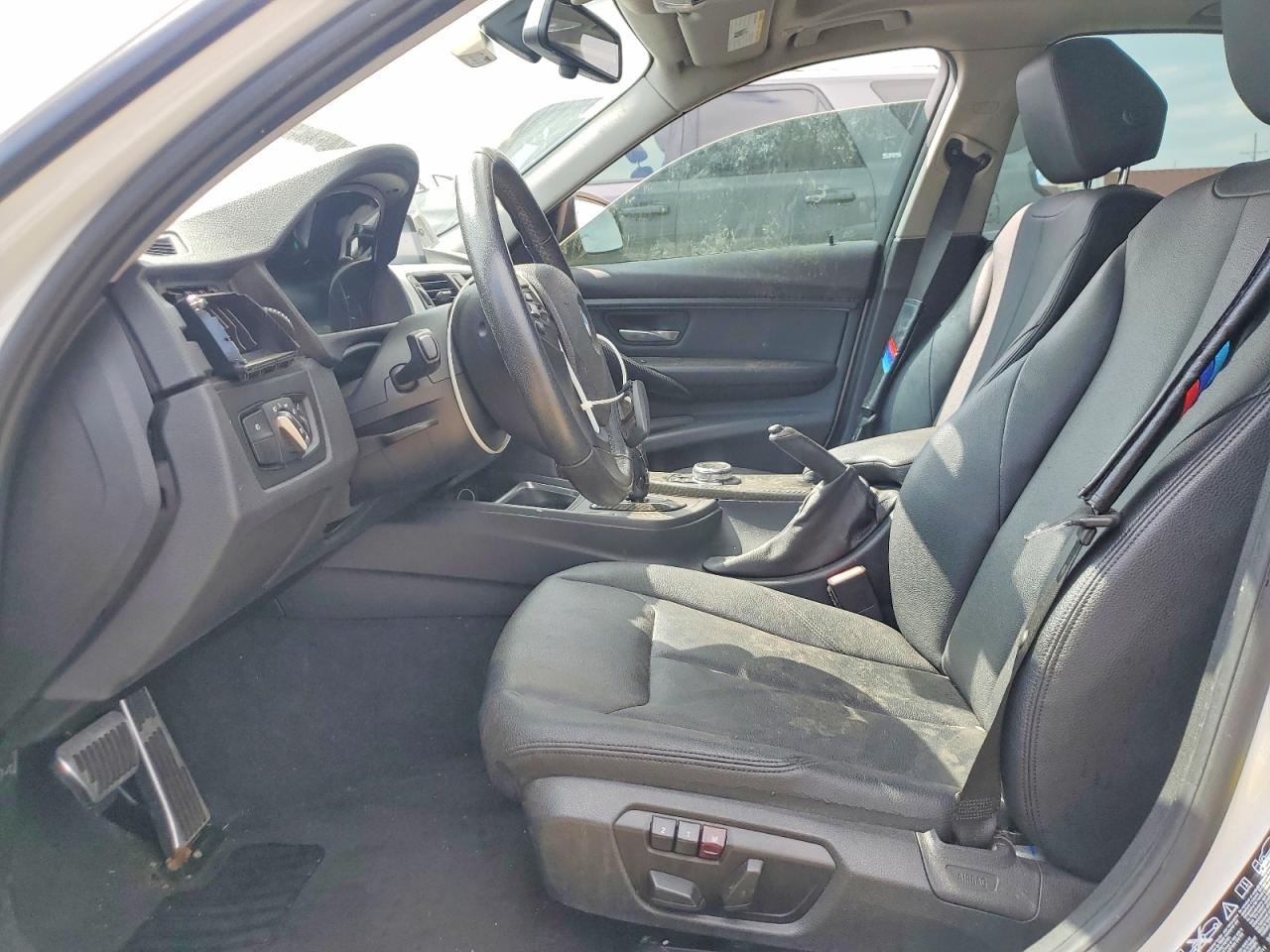 BMW 320 2014 — 8
