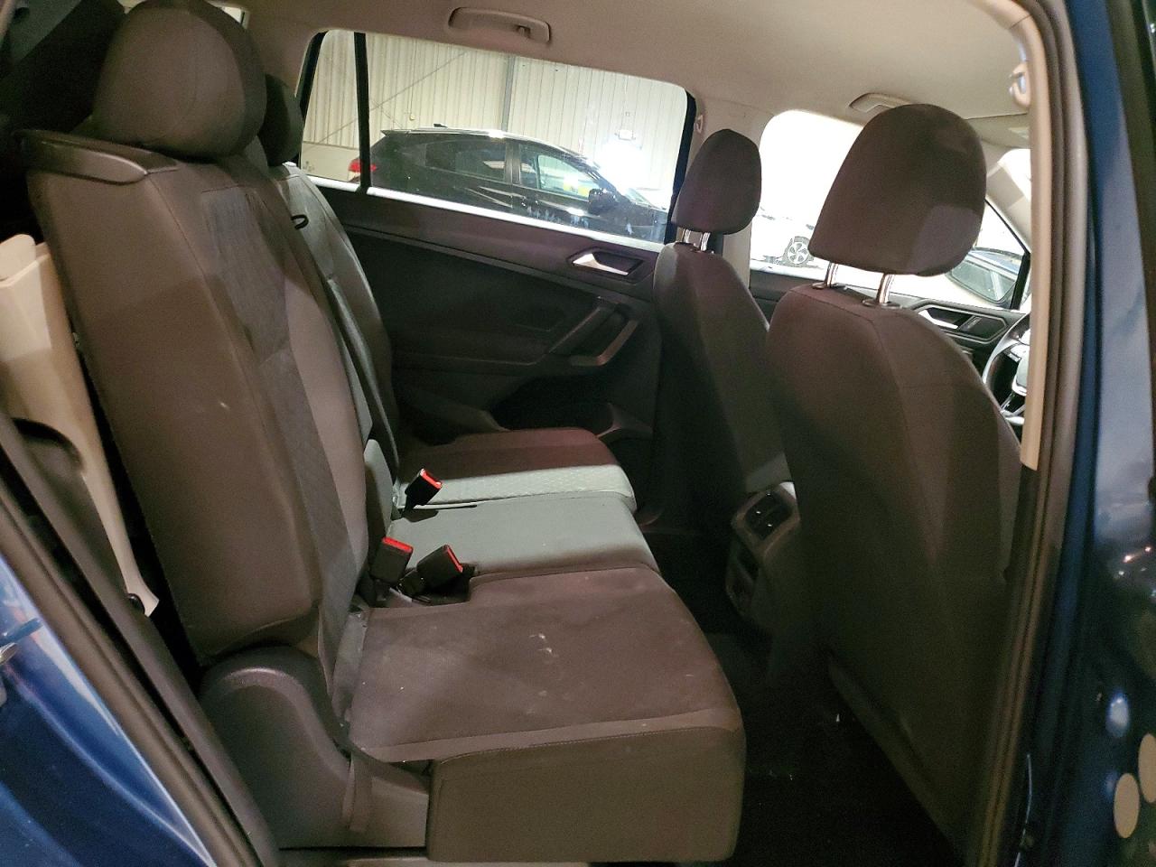 VOLKSWAGEN TIGUAN 2019 — 12