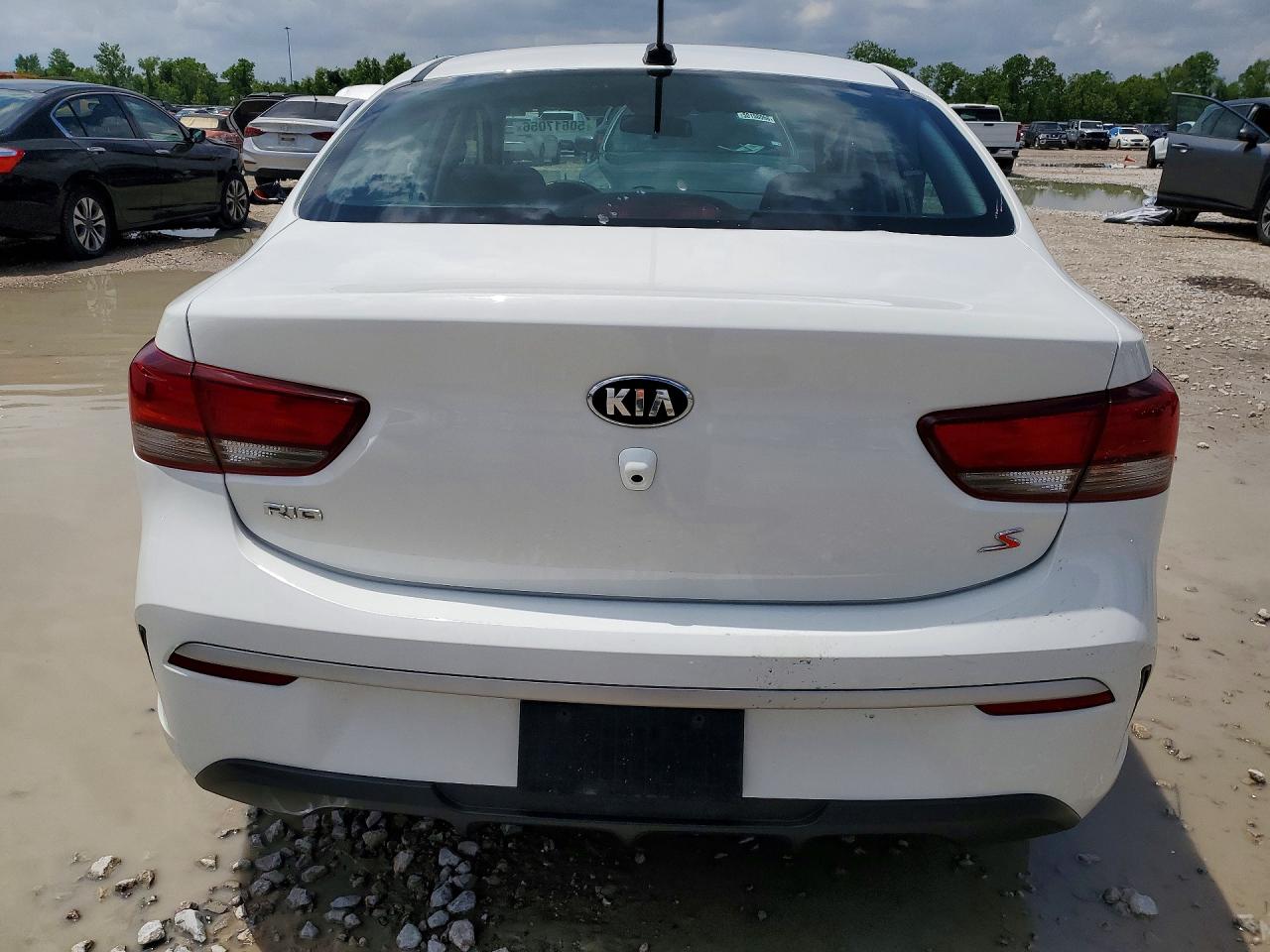 KIA RIO 2021 — 7