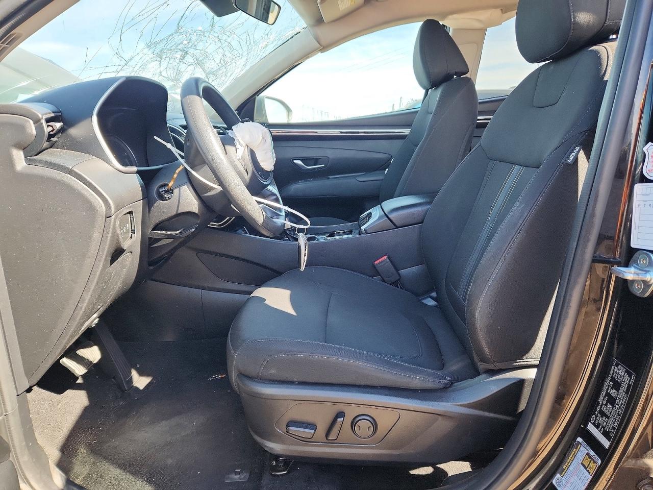 HYUNDAI TUCSON 2023 — 8