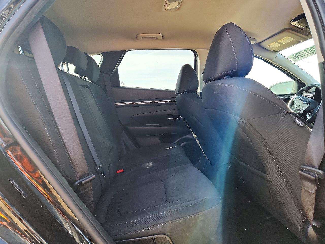 HYUNDAI TUCSON 2023 — 12