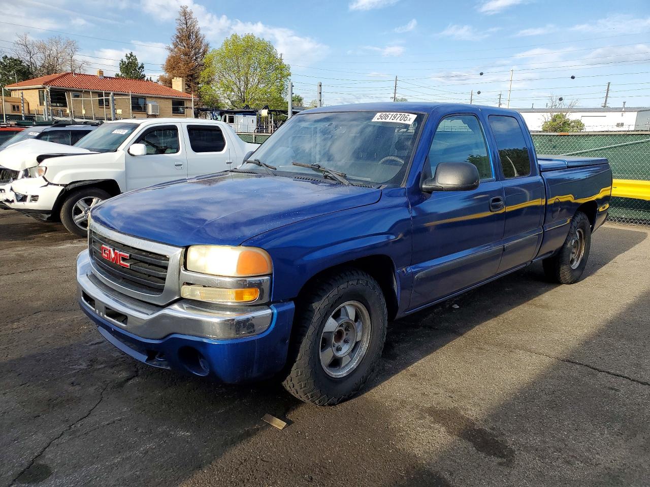 GMC NEW SIERRA 2004 — 2