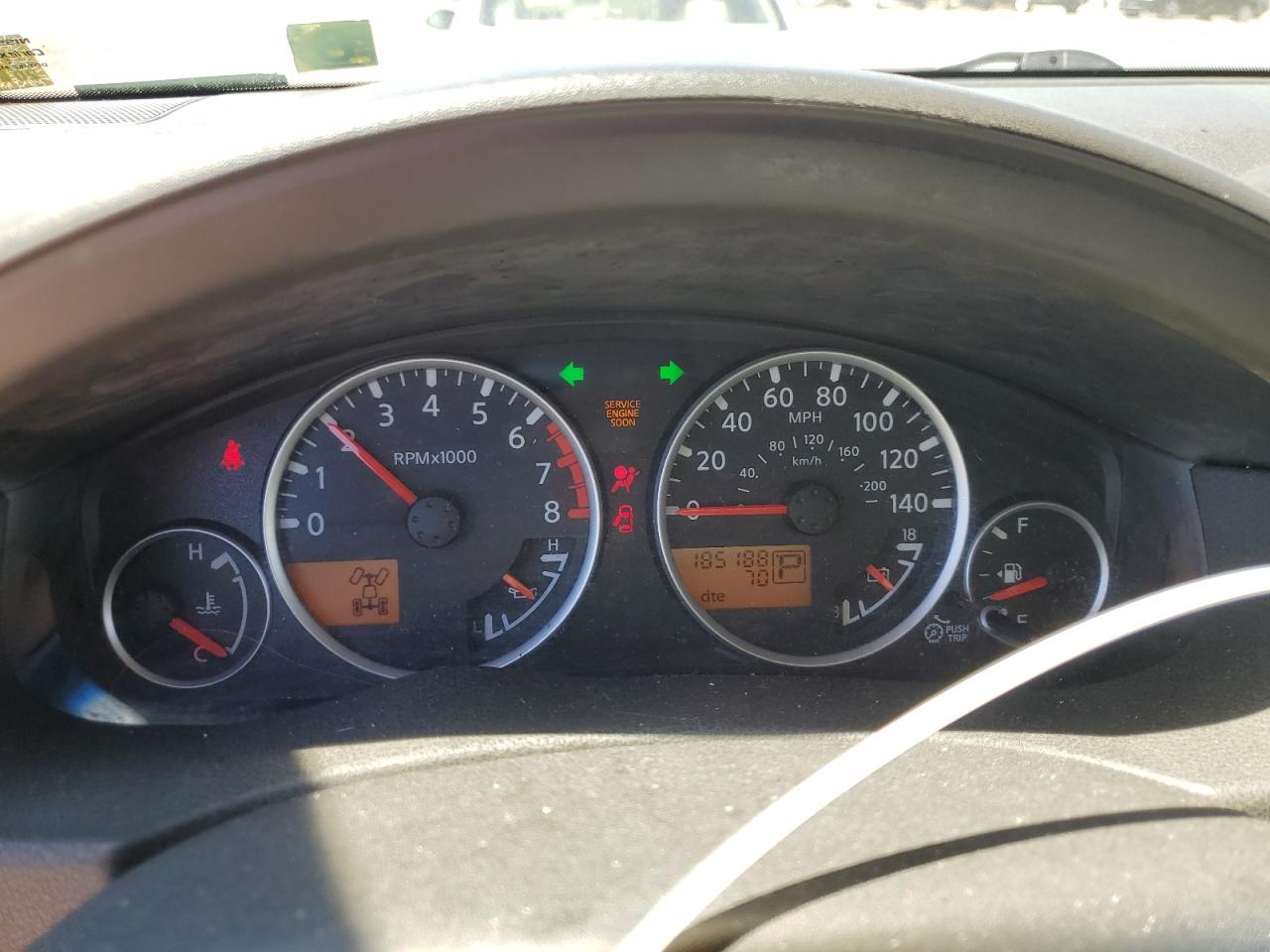NISSAN PATHFINDER 2006 — 10