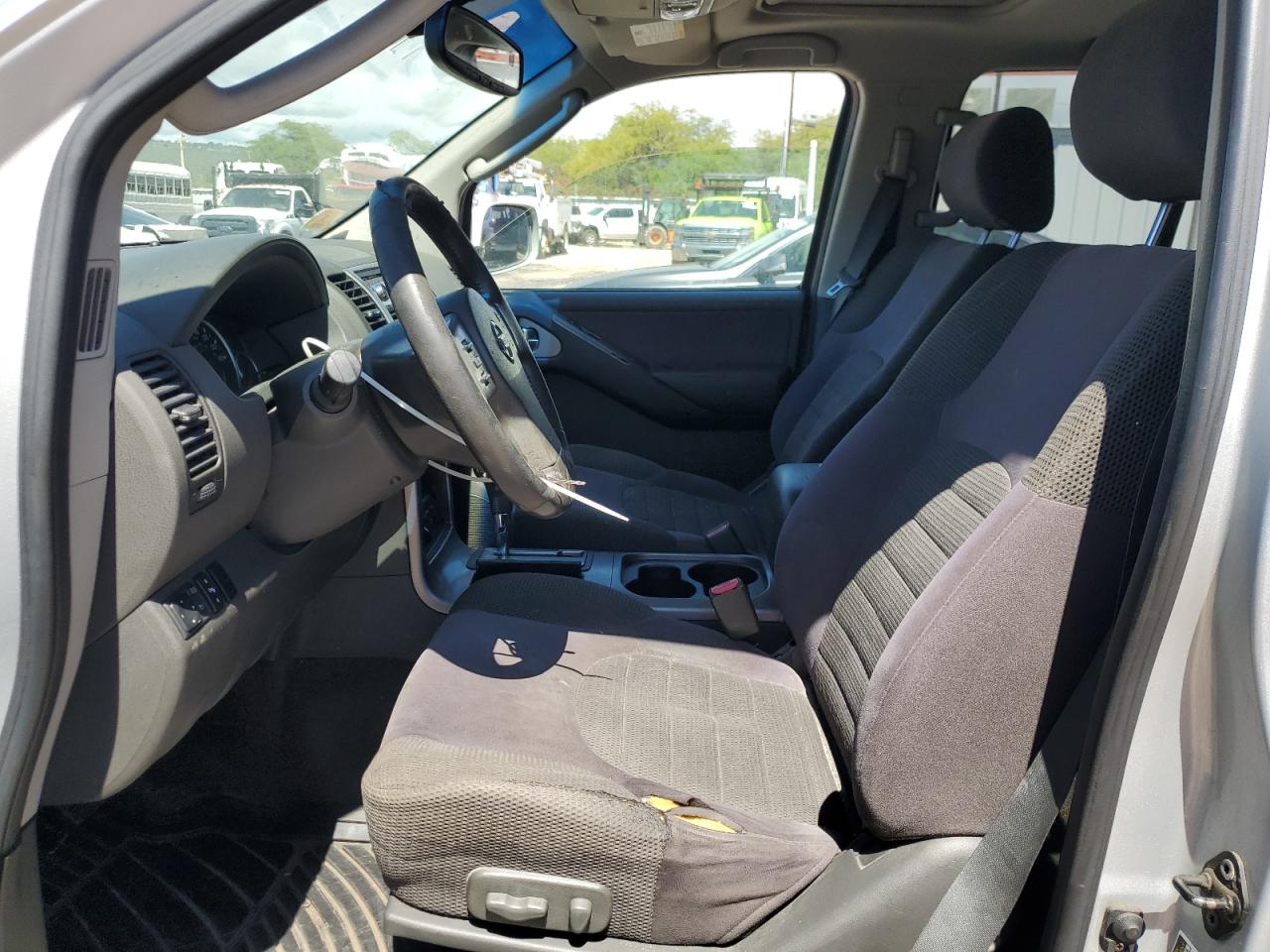 NISSAN PATHFINDER 2006 — 8