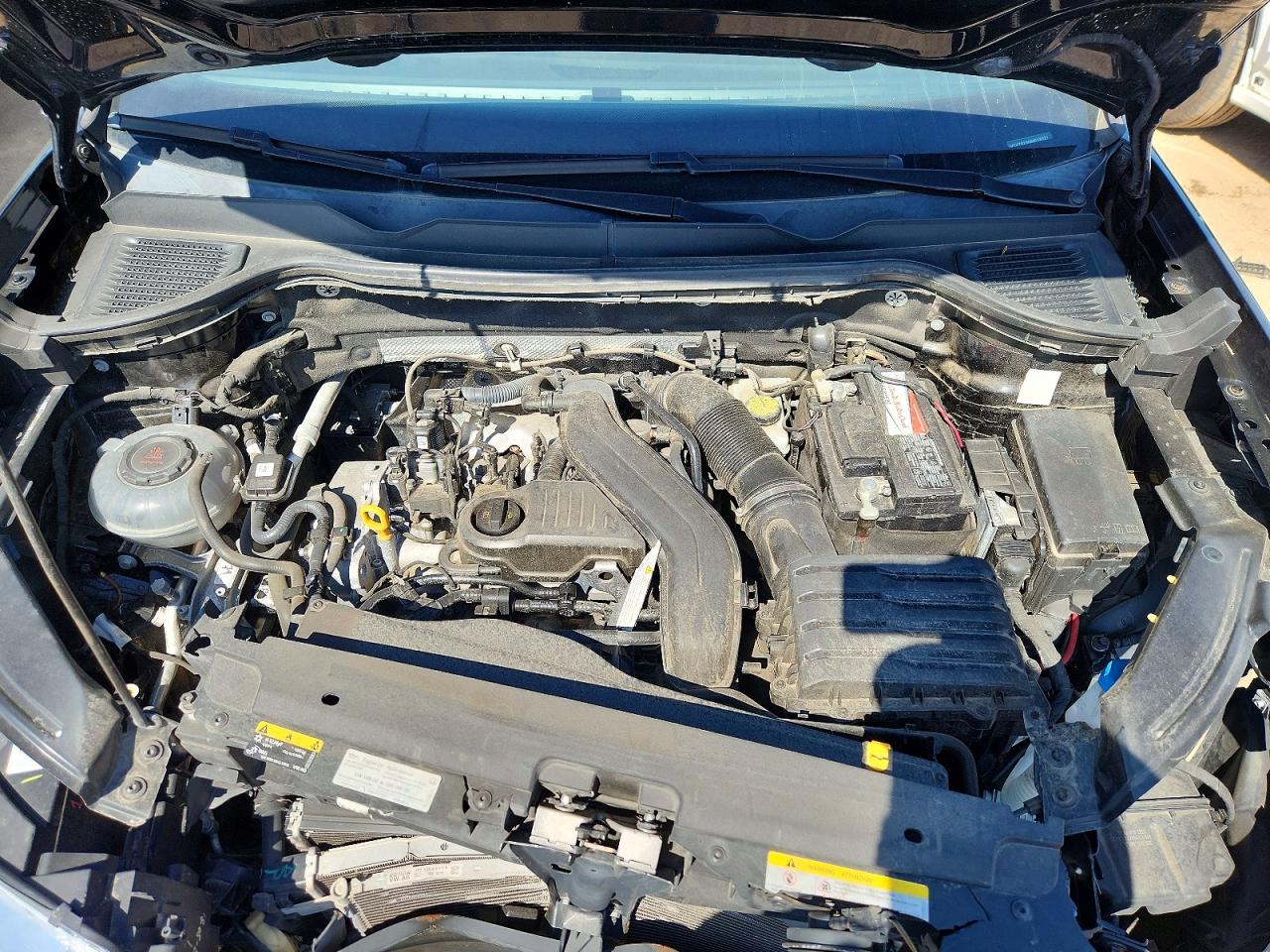 VOLKSWAGEN TAOS 2022 — 13