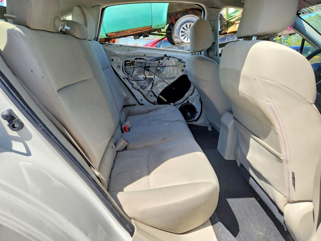 SUBARU IMPREZA 2014 — 11