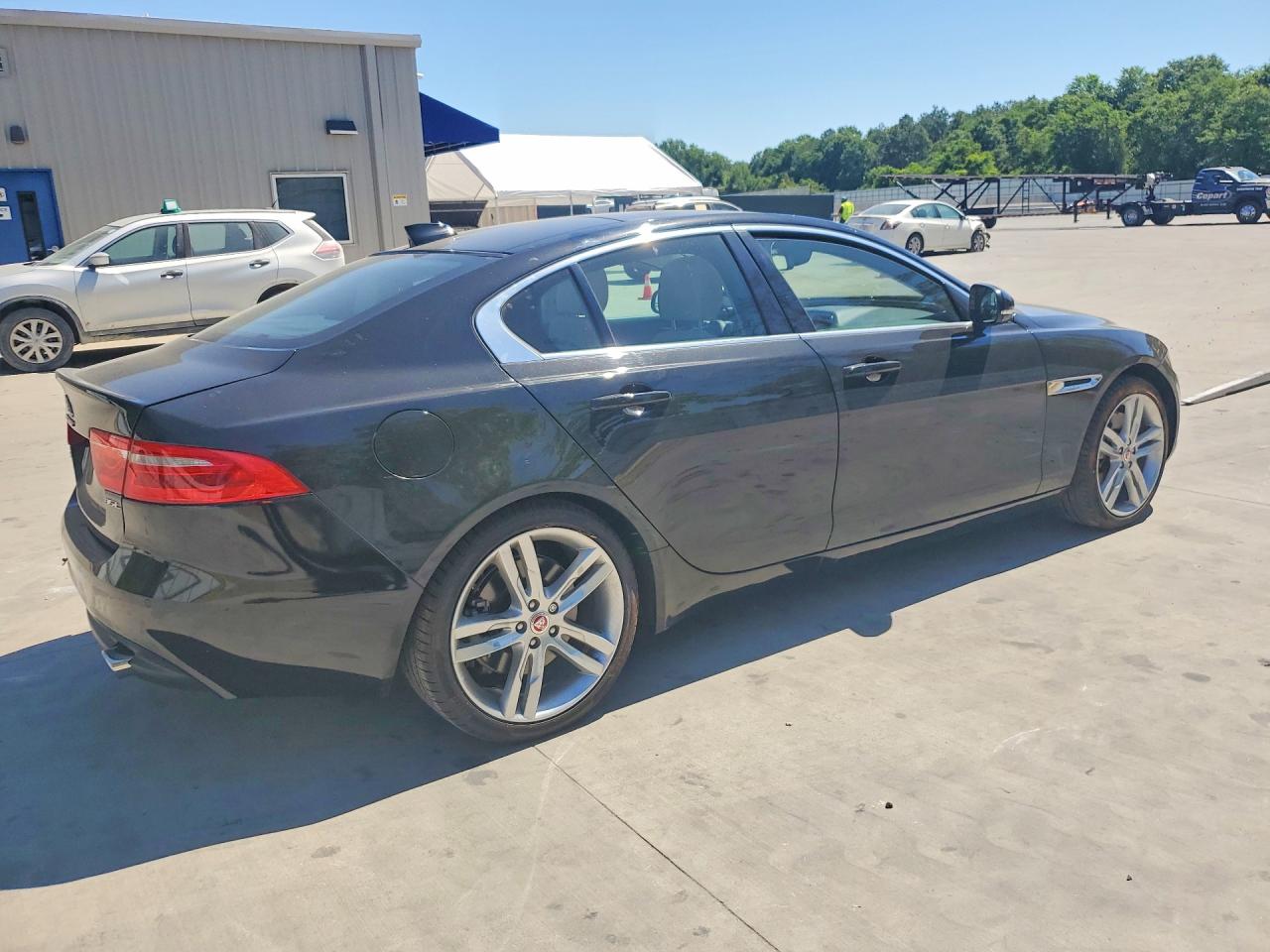 JAGUAR XE 2018 — 4