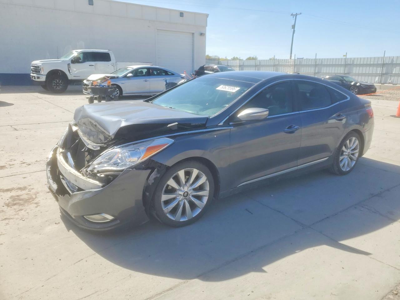 HYUNDAI AZERA 2012 — 2