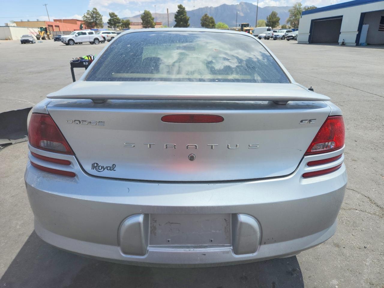 DODGE STRATUS 2003 — 7