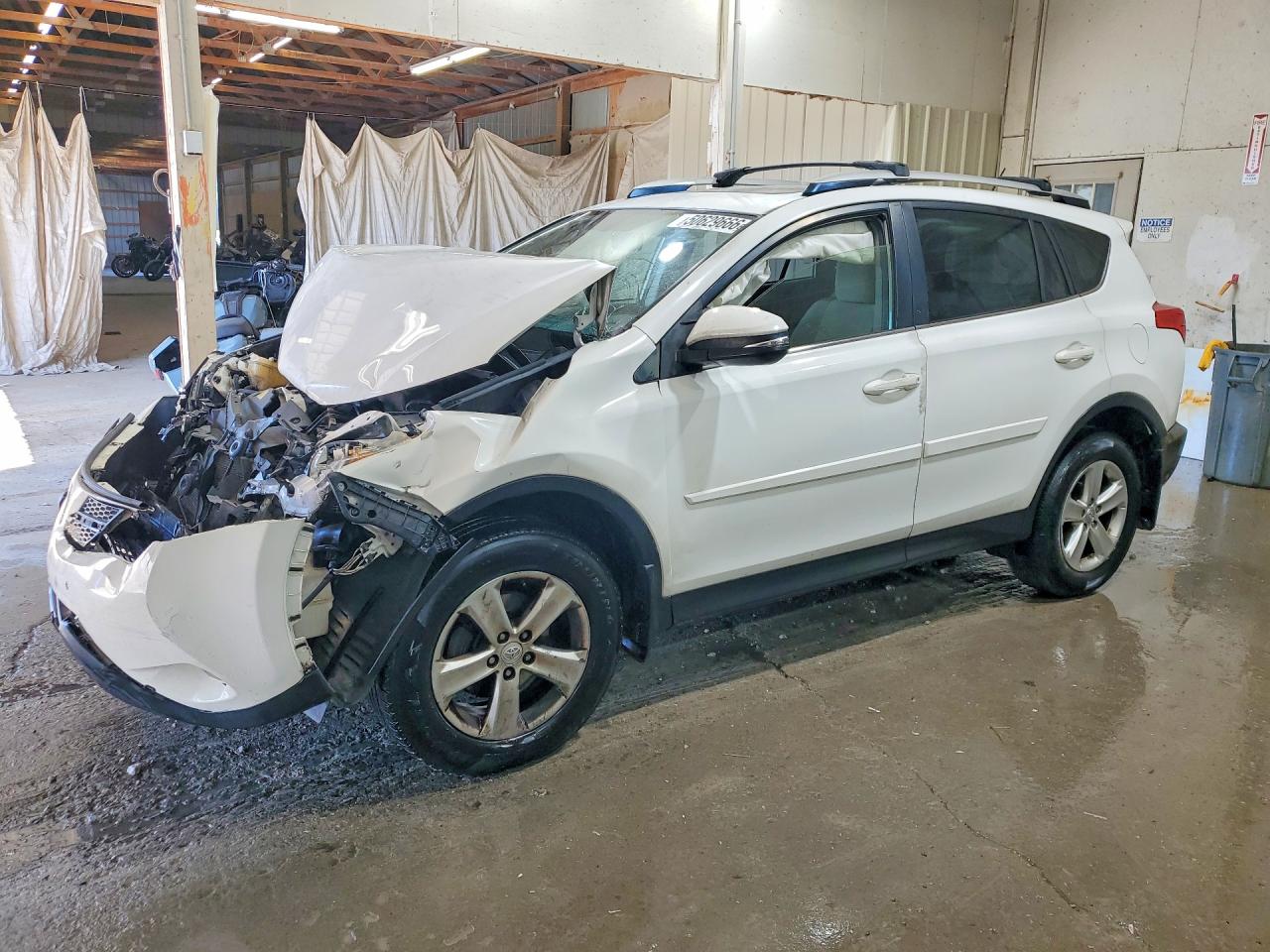 TOYOTA RAV4 2014 — 2