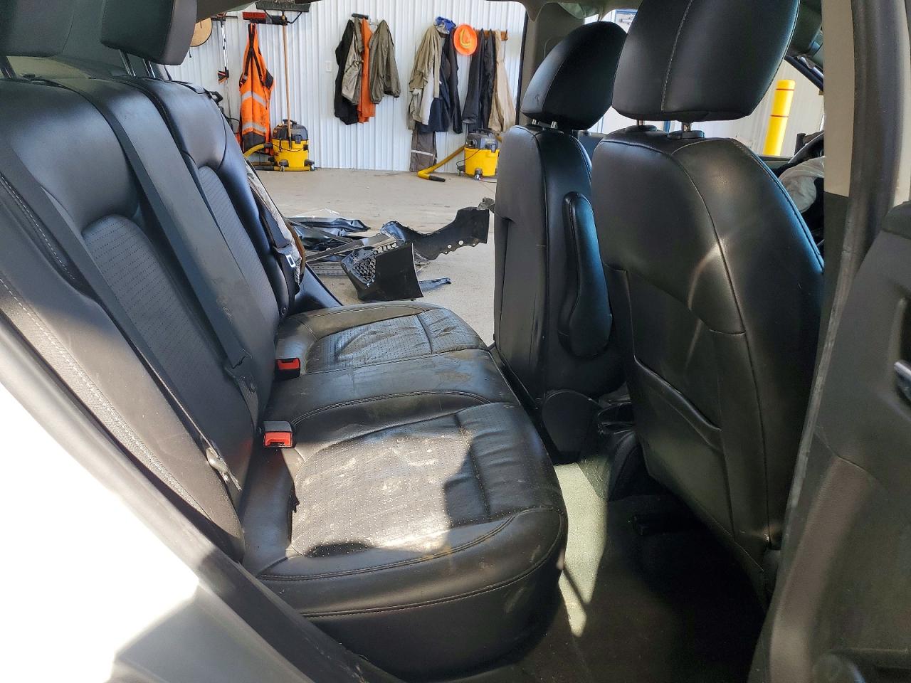 CHEVROLET SONIC 2014 — 11