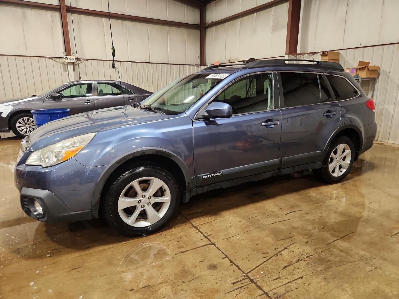 SUBARU OUTBACK 2013 — 2