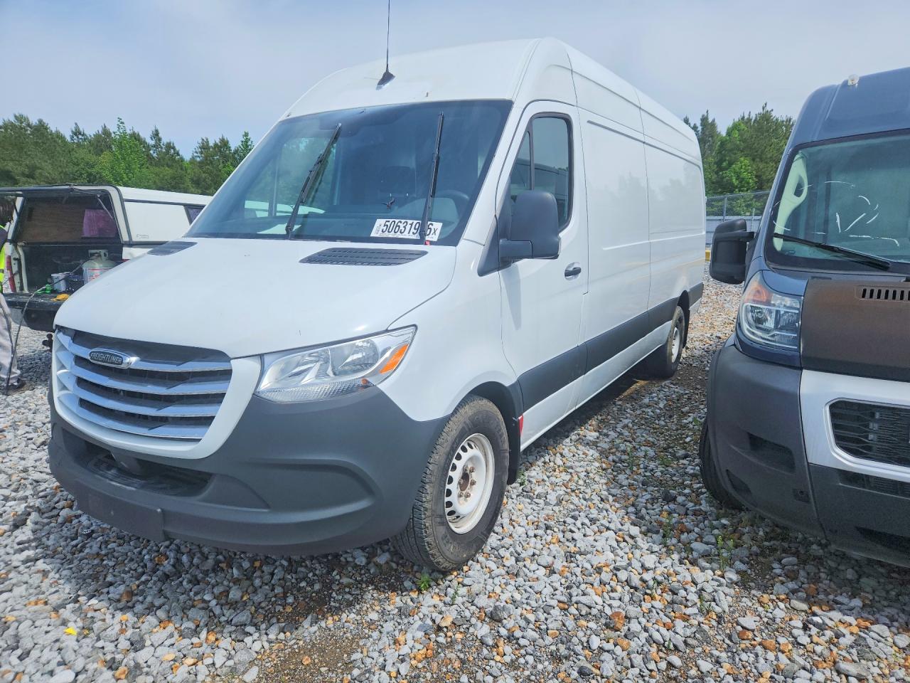 FREIGHTLINER SPRINTER 2021 — 2