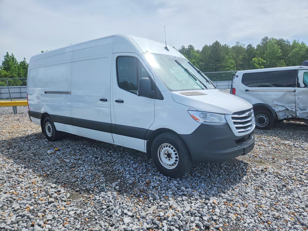 FREIGHTLINER SPRINTER 2021 — 5