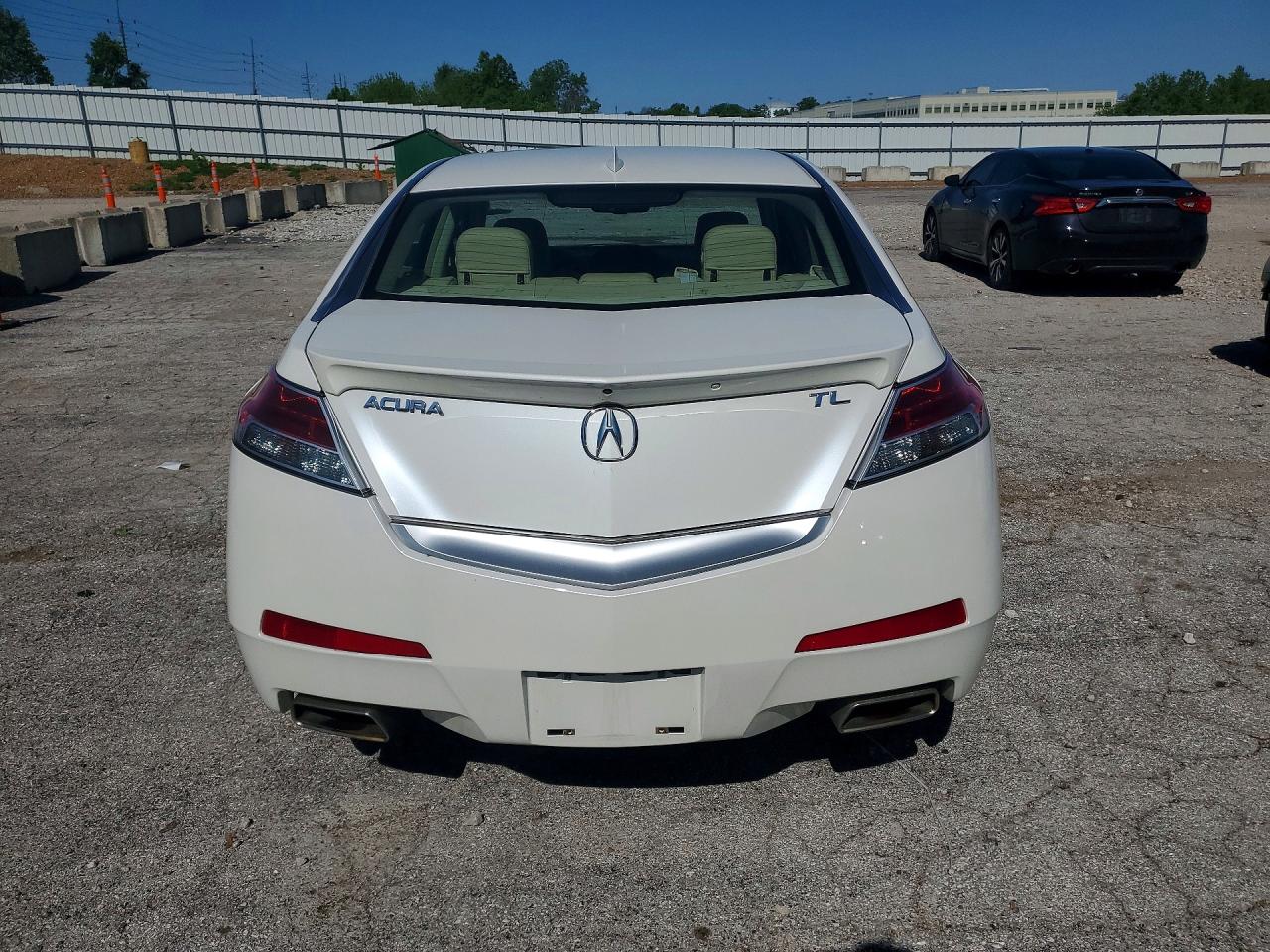 ACURA TL 2010 — 7