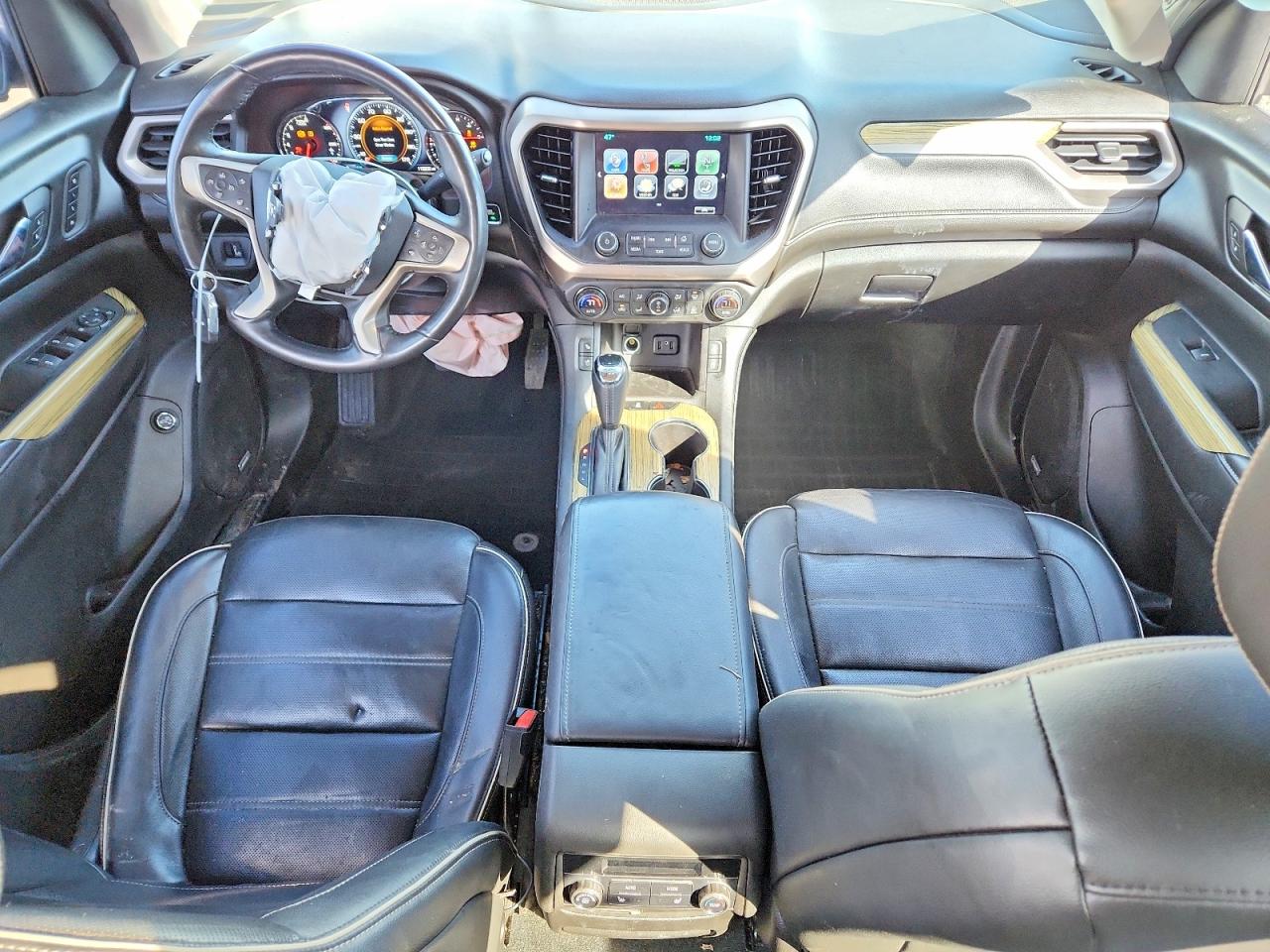 GMC ACADIA 2018 — 9