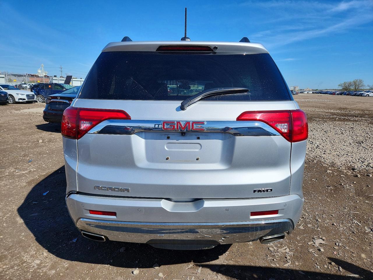 GMC ACADIA 2018 — 7