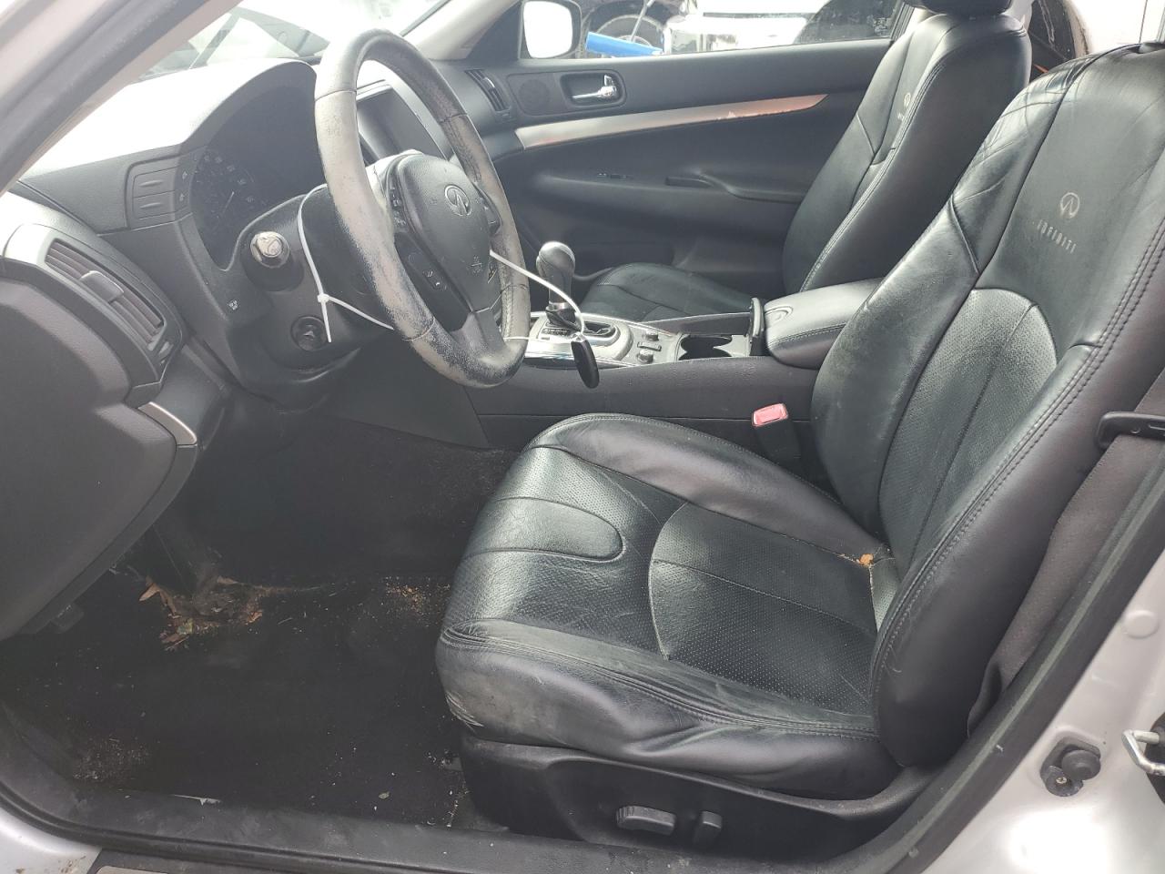 INFINITI G37 2011 — 8