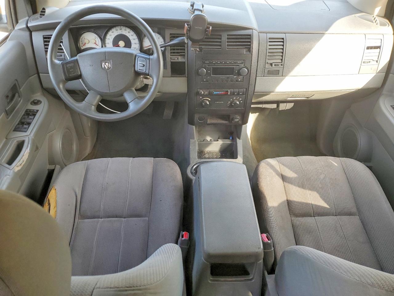 DODGE DURANGO 2005 — 9