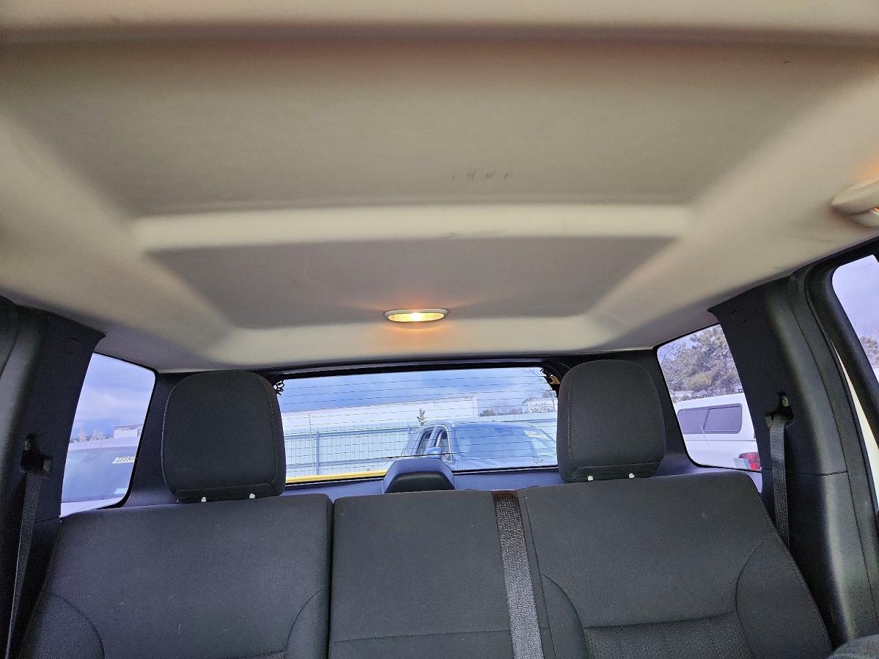 JEEP LIBERTY 2012 — 11