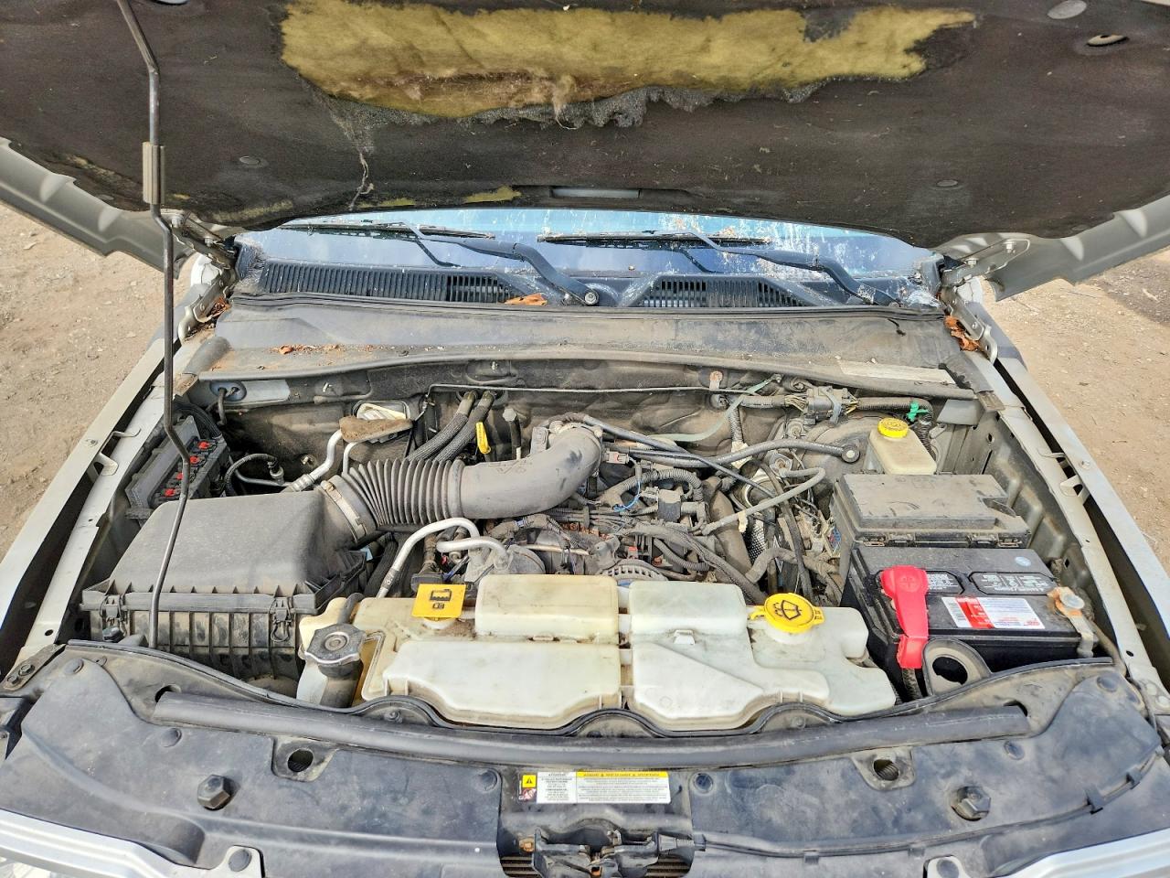 JEEP LIBERTY 2012 — 13